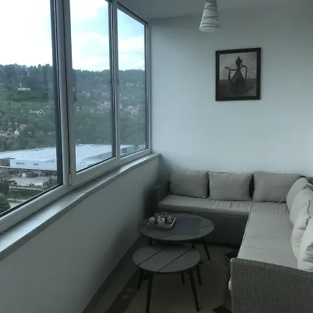 Apartlux Апартаменты *